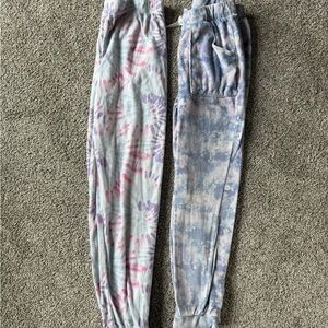 Cuddl Duds Kids Tie-Dye Sweatpants in Pink and Purple